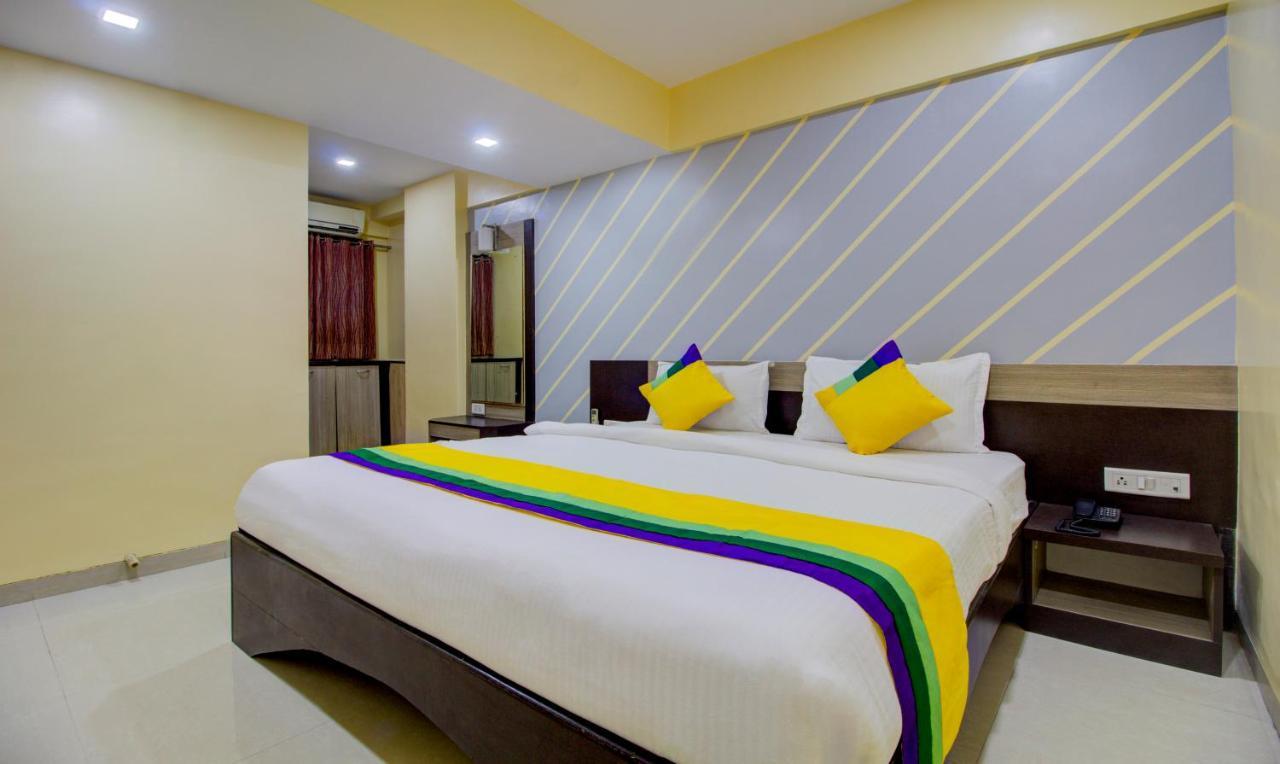 Itsy Regency Hotel